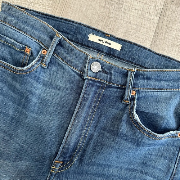 GRLFRND Revolve Reed Jeans in Night Light - Picture 3 of 7